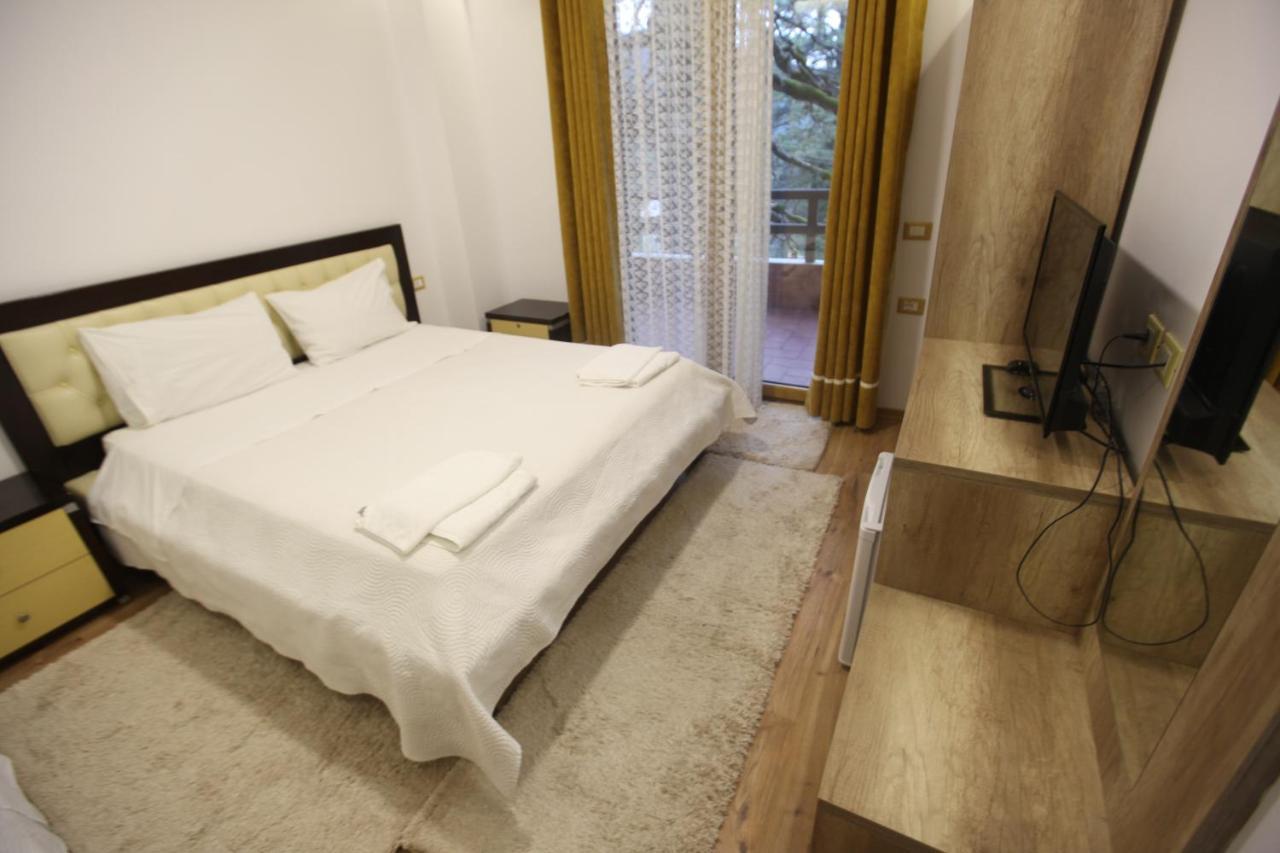Hotel Sofo Dukat Buitenkant foto