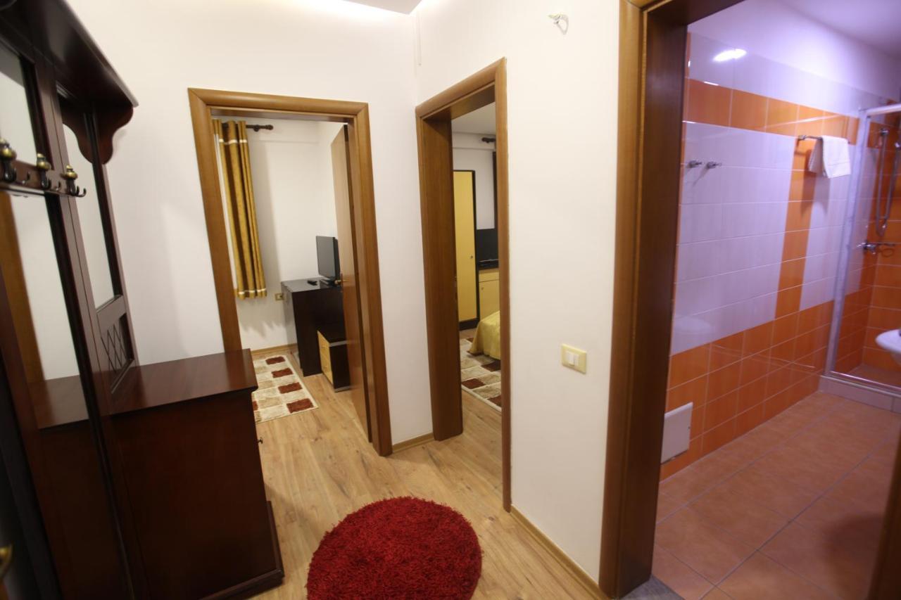Hotel Sofo Dukat Buitenkant foto
