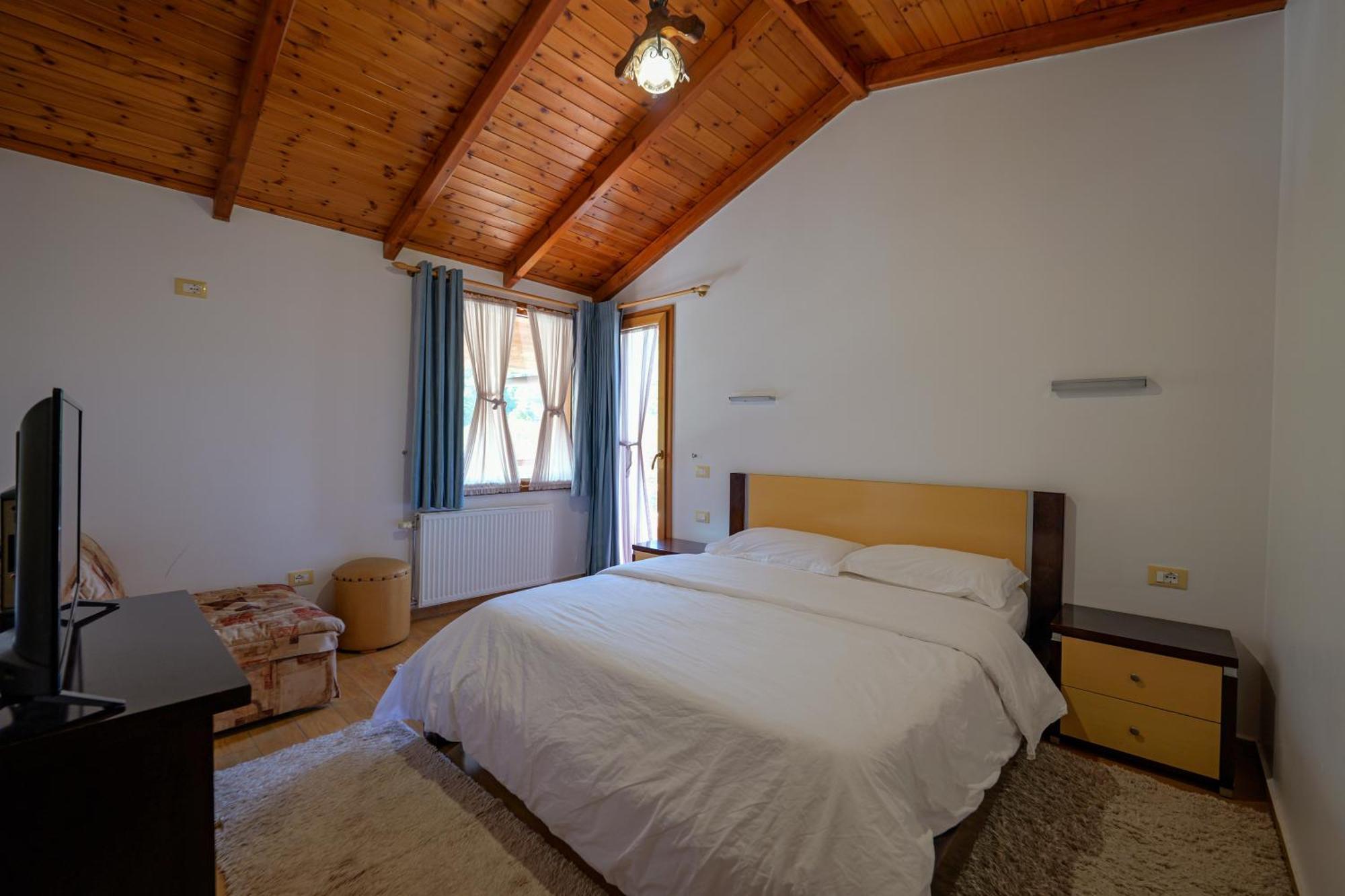 Hotel Sofo Dukat Buitenkant foto