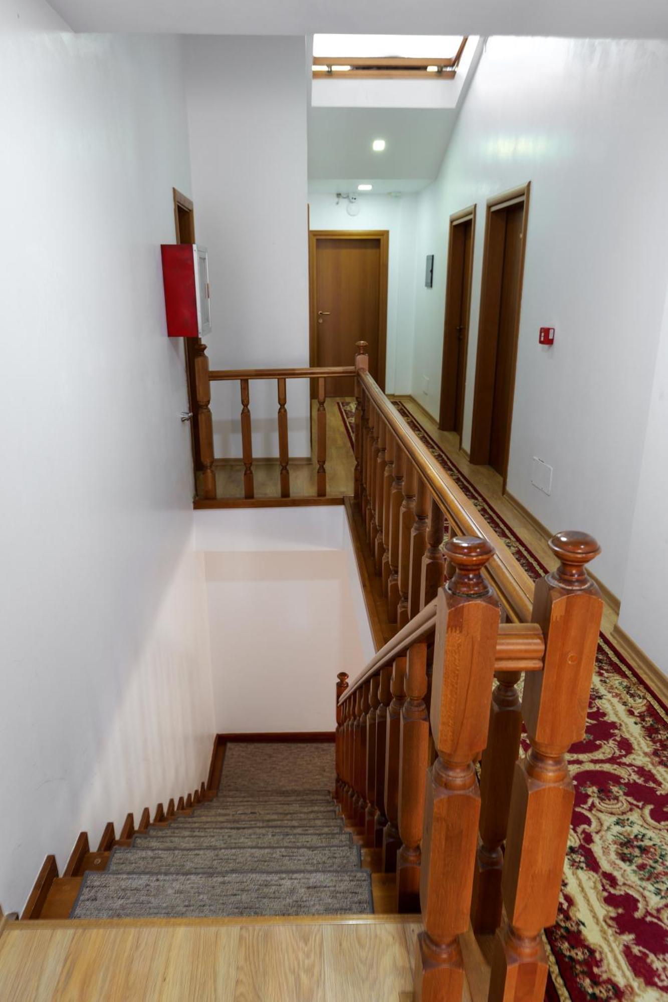 Hotel Sofo Dukat Buitenkant foto