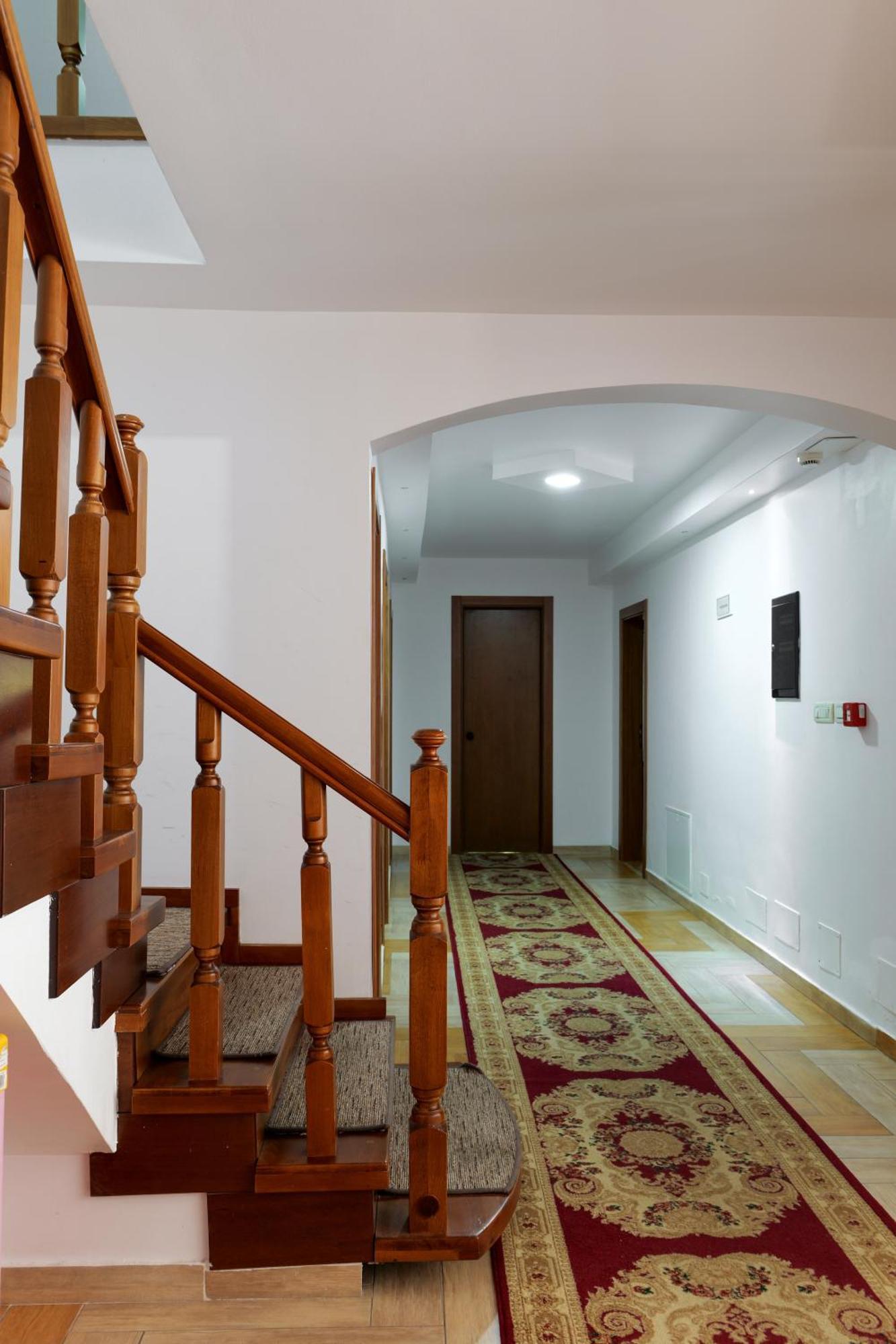 Hotel Sofo Dukat Buitenkant foto